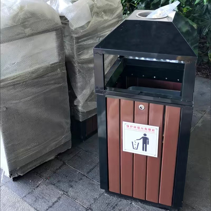 公園景區(qū)復古垃圾箱批發(fā) 鍍鋅板環(huán)衛(wèi)垃圾箱 大號商用室外垃圾箱